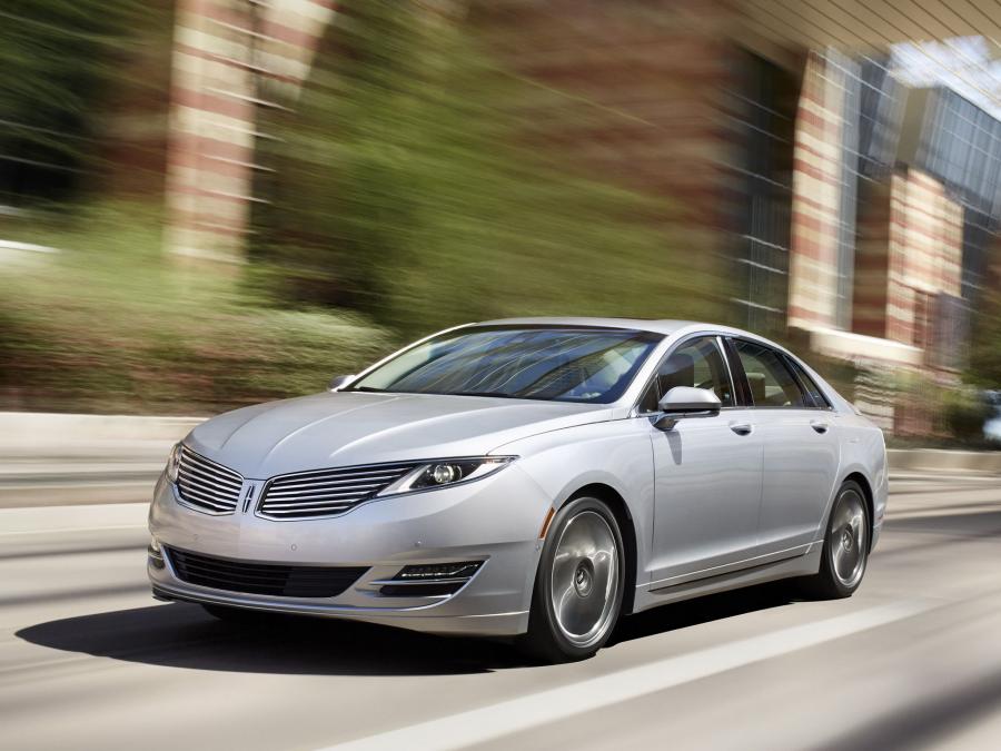  Lincoln MKZ Hybrid 2012 года  (фото 10 из 16)